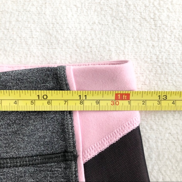 Ivivva Girls Crop Leggings (Lululemon) 12 - Picture 2 of 5